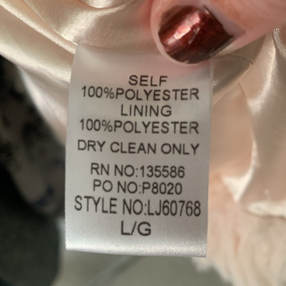 NWT Furry Ombrè Cardigan✨ - Picture 6 of 6